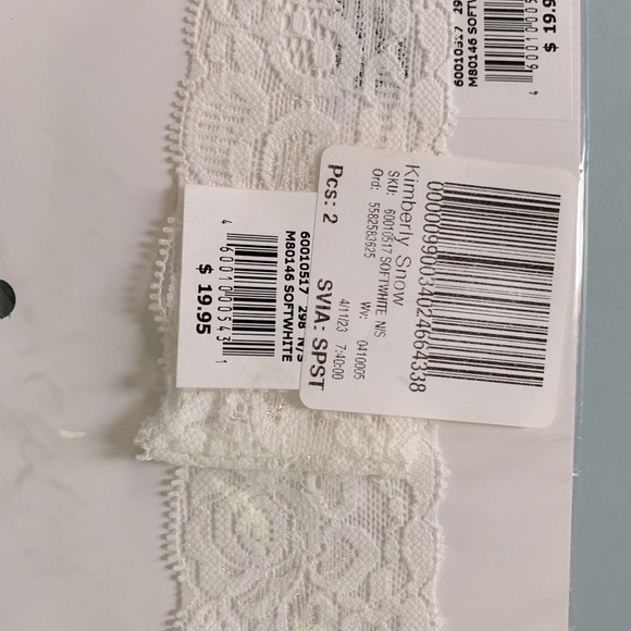 Garter - Picture 2 of 2